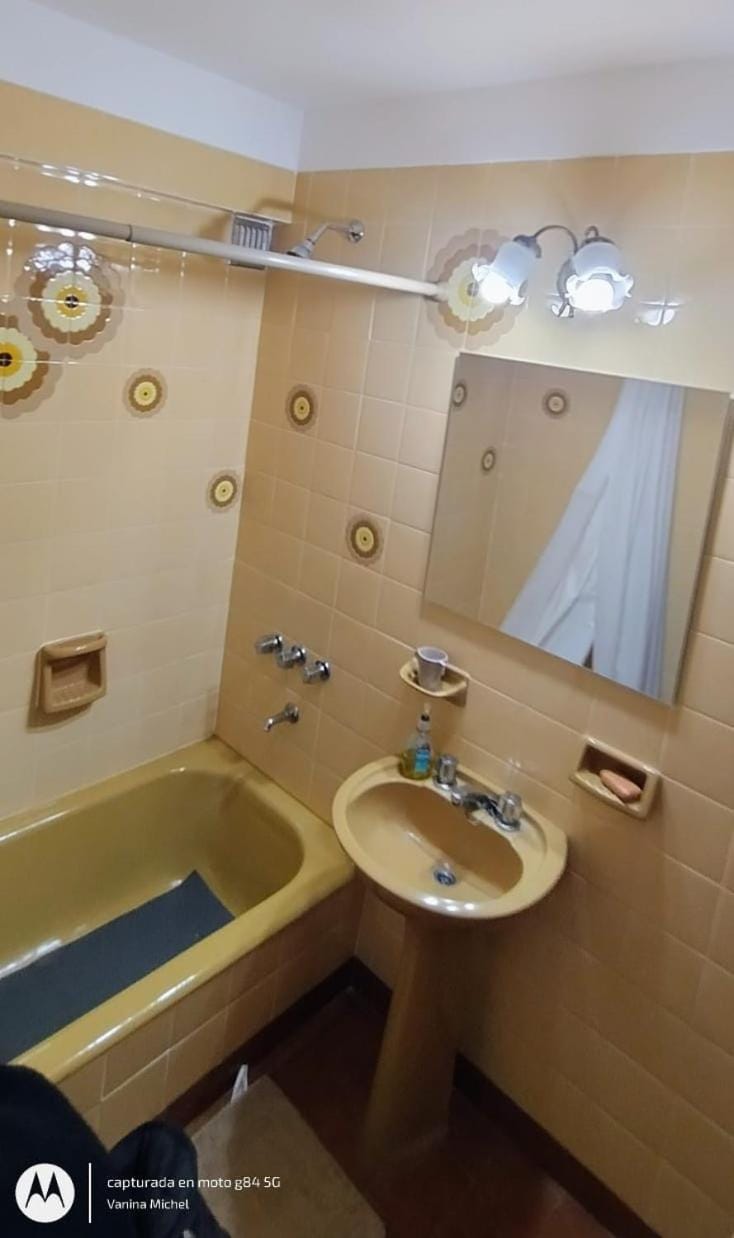 Shower, Bath