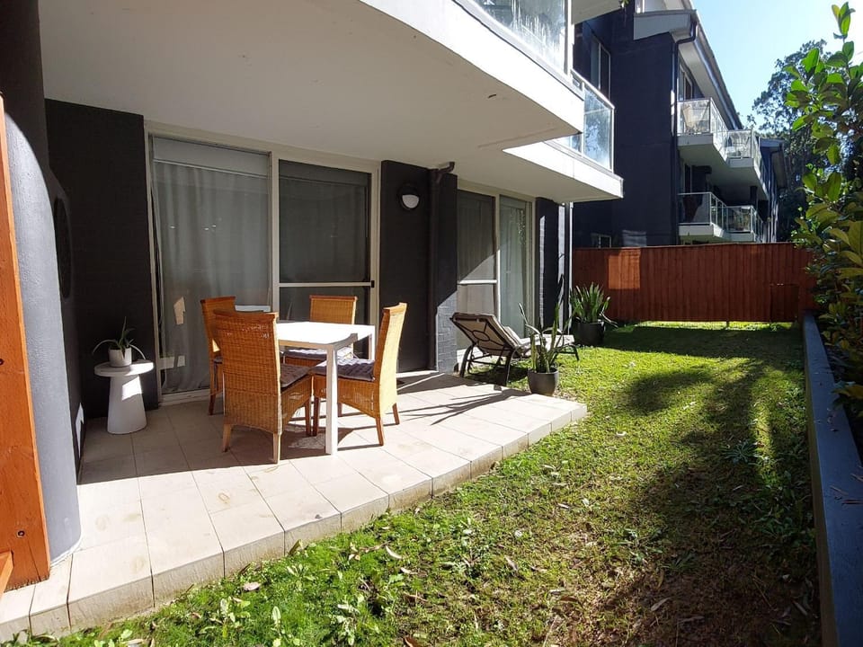 Resort Pool and Garden Apartment, Nelson Bay Apartment in Nelson Bay