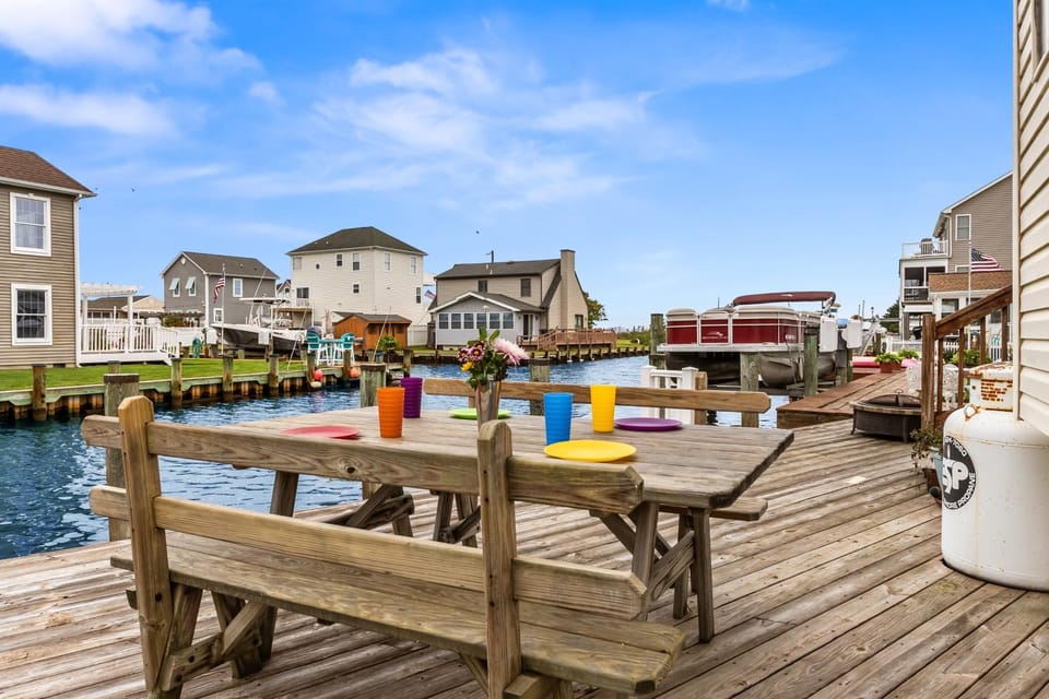 Waterfront Home with OC Skyline Views House in Ocean Pines