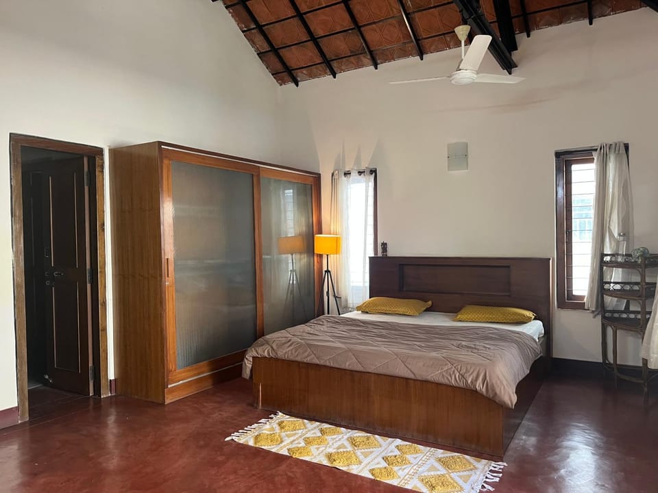 Bed, Photo of the whole room, Bedroom, wardrobe