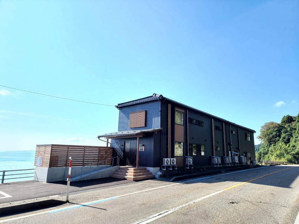 Property building, Sea view