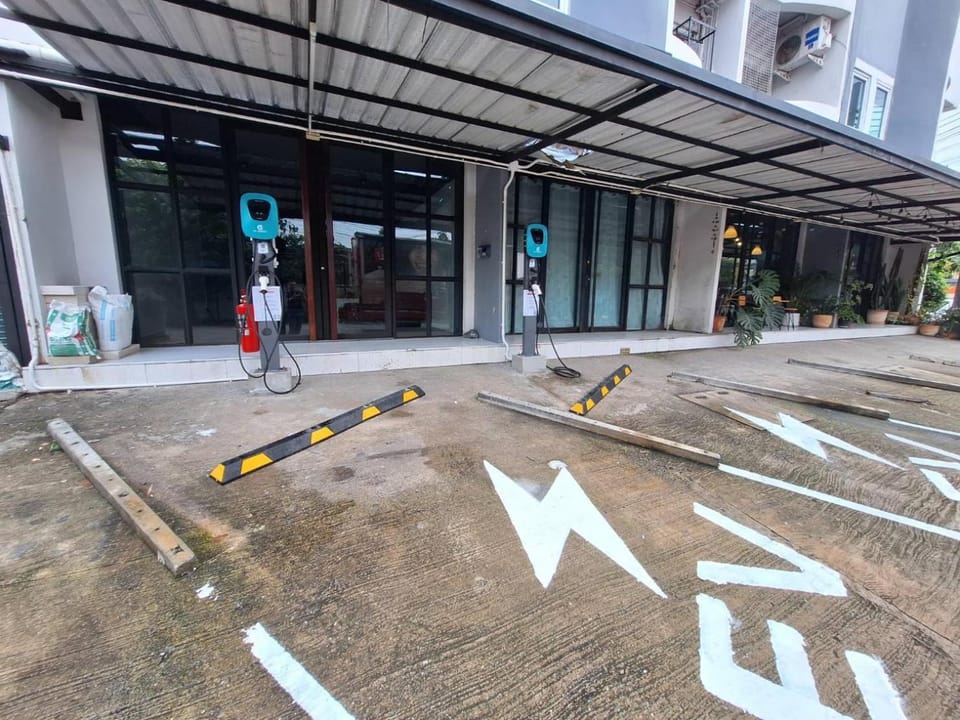 Street view, Parking