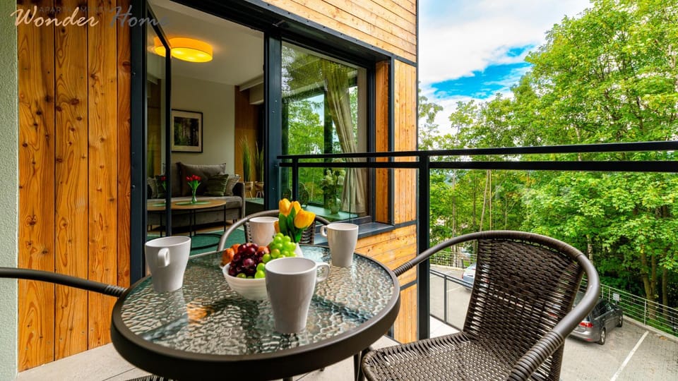 Day, Balcony/Terrace
