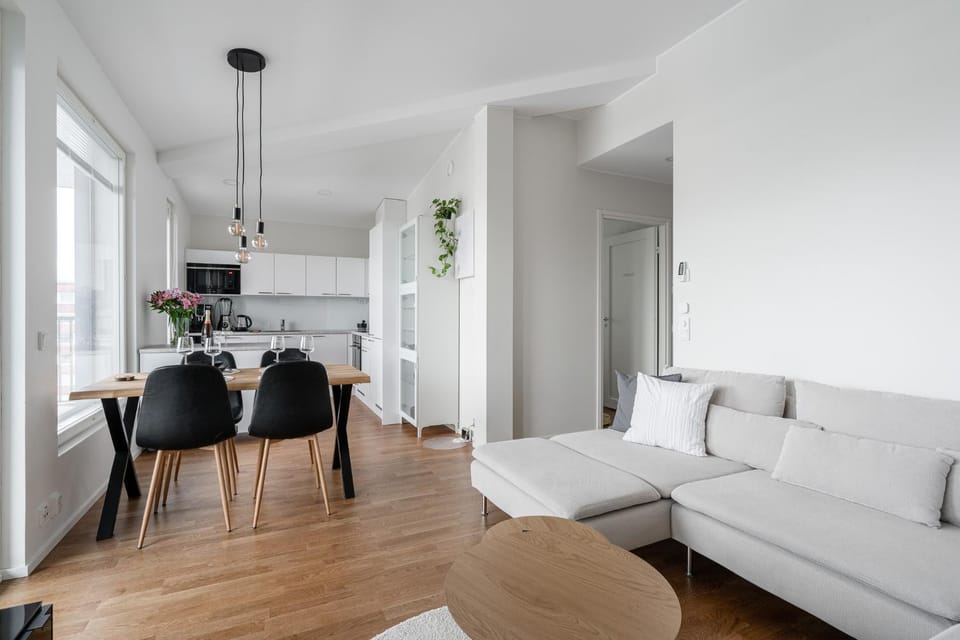Living room, Dining area, kitchen