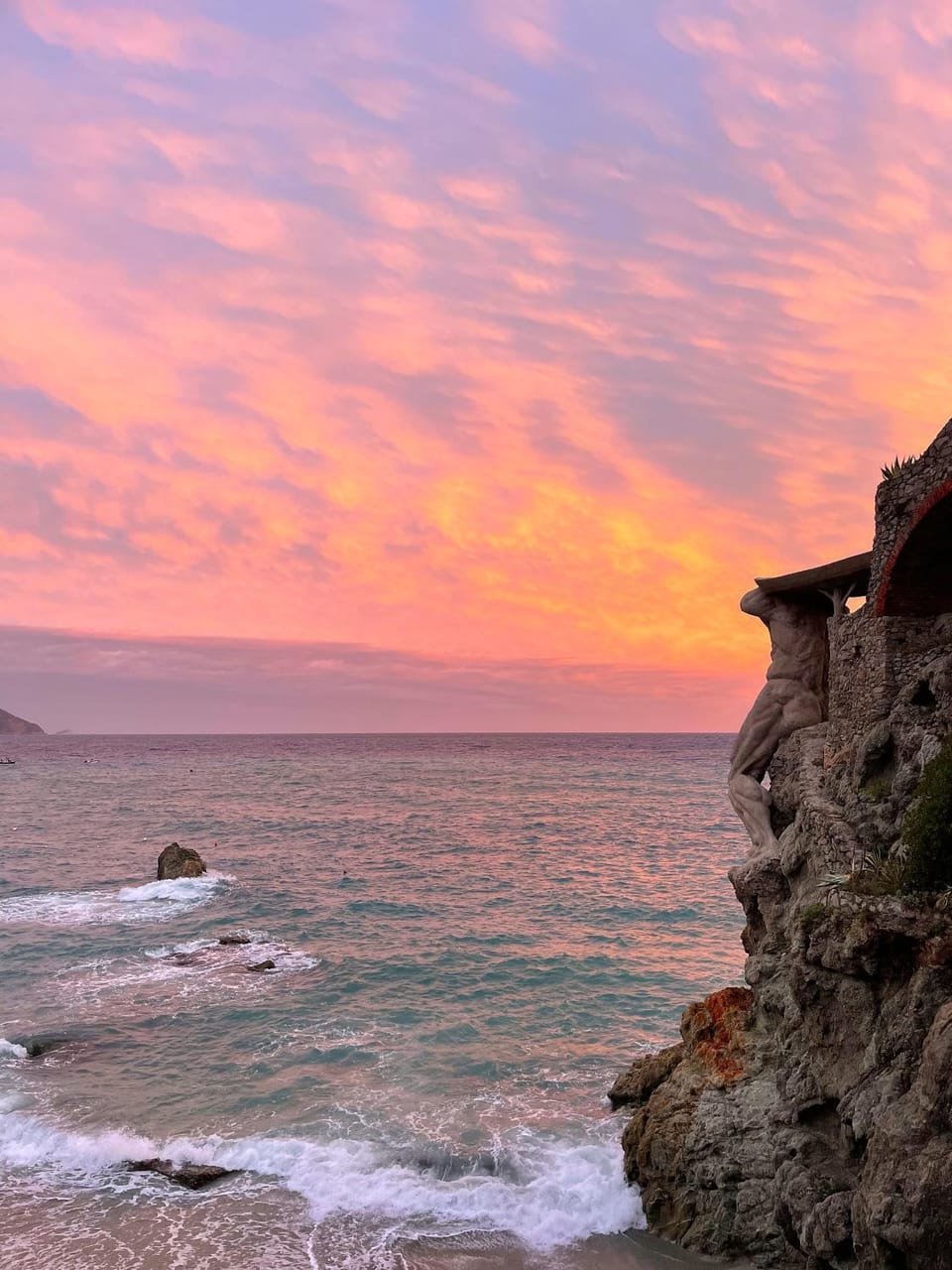 Nearby landmark, Natural landscape, Beach, Sea view, Sunrise, Sunset
