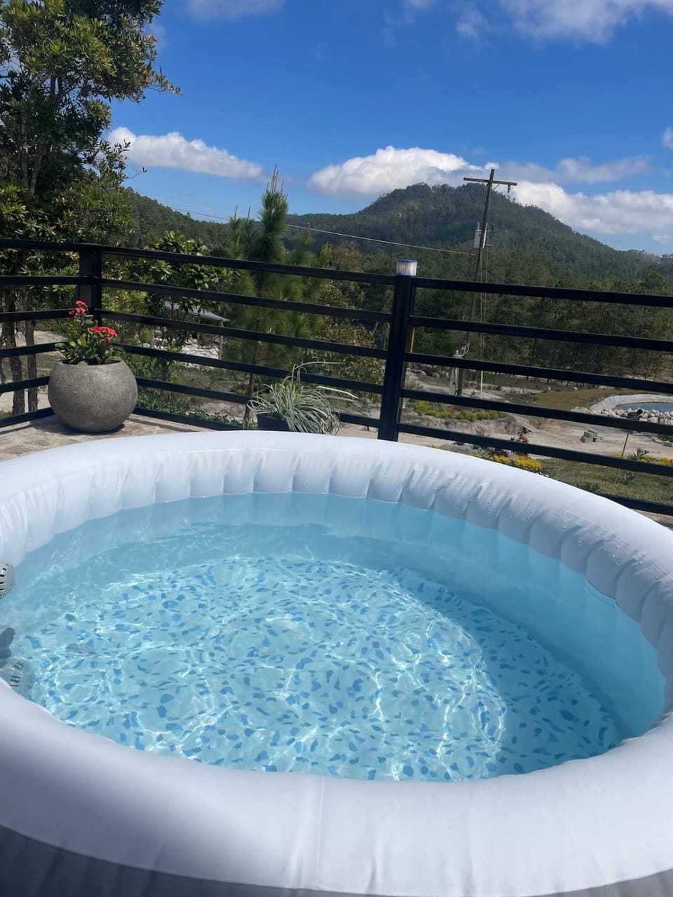 Finca Zuna Family Alpine Cabins with Jacuzzi Cabin in Honduras