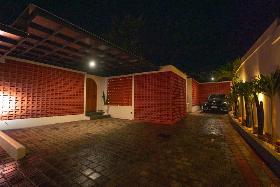 Zahra Villas old Villa in Kuta Selatan