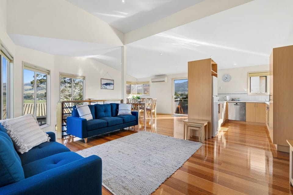 Family Tides House in Apollo Bay