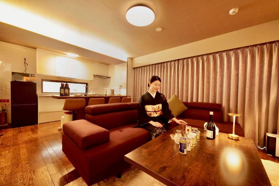 TV and multimedia, Living room, Food and drinks