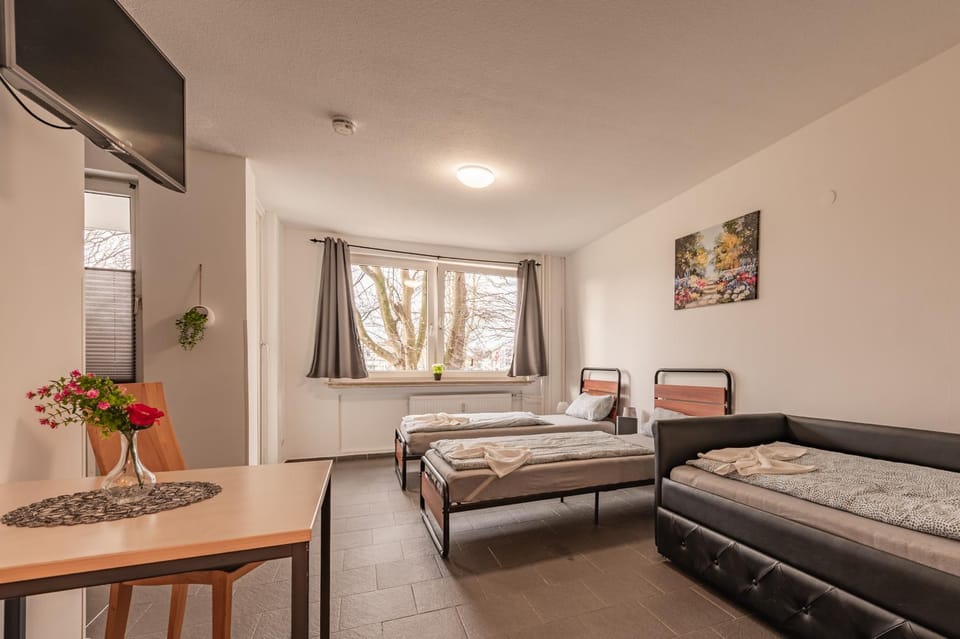 Bed, TV and multimedia, Photo of the whole room, Seating area