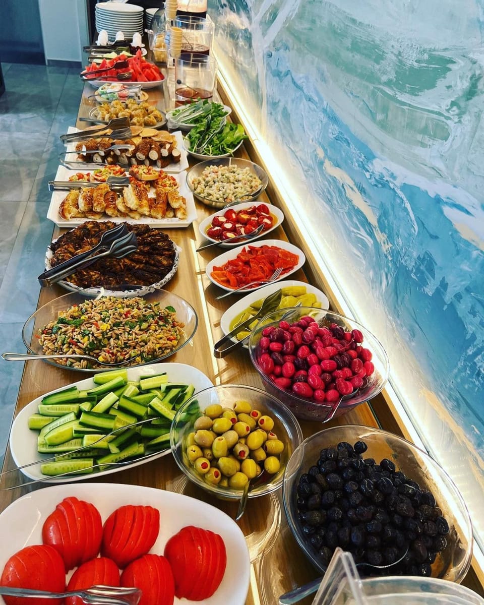 Breakfast, Buffet breakfast