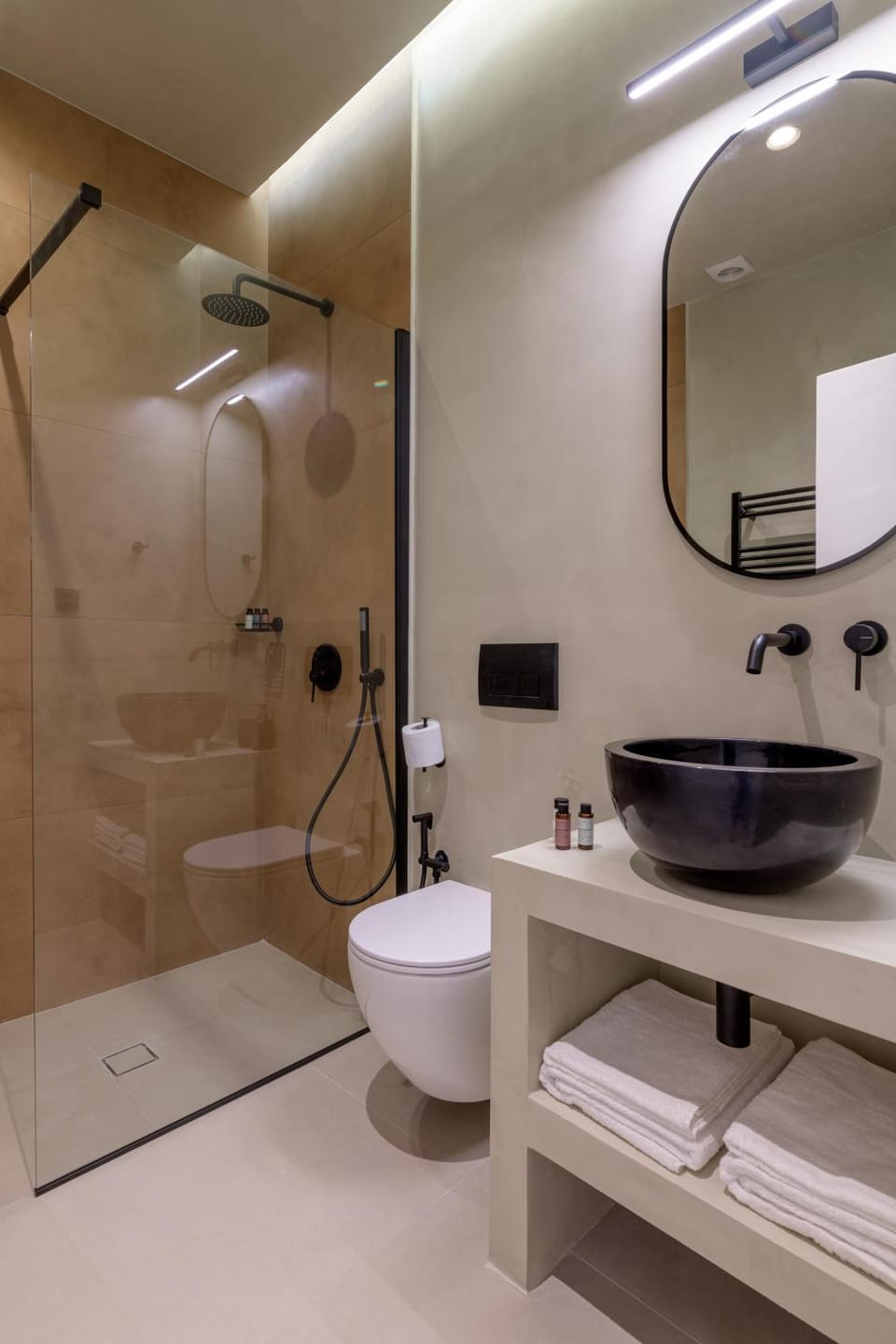 Shower, Toilet, Bathroom