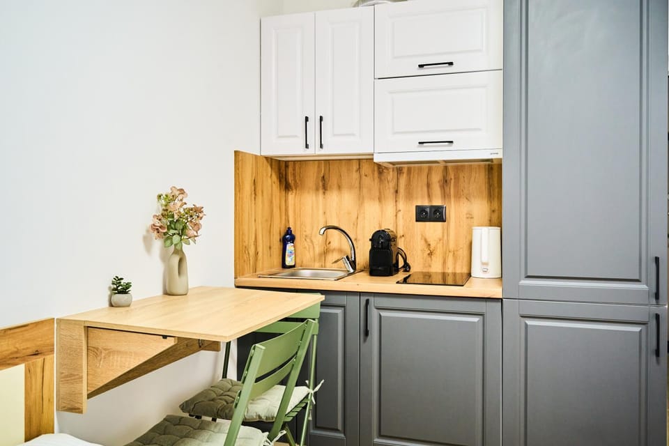 Coffee/tea facilities, Kitchen or kitchenette, Dining area, pet friendly