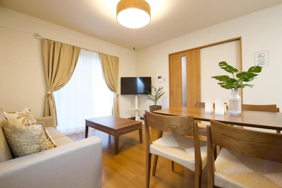 今帰仁村兼次戸建て Apartment in Okinawa Prefecture