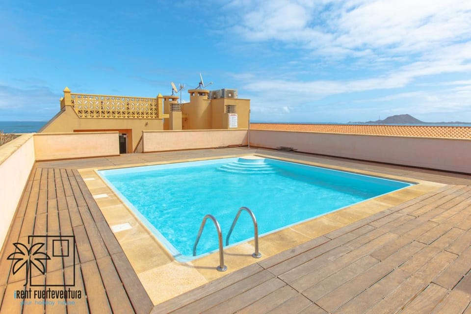Sea view, Swimming pool