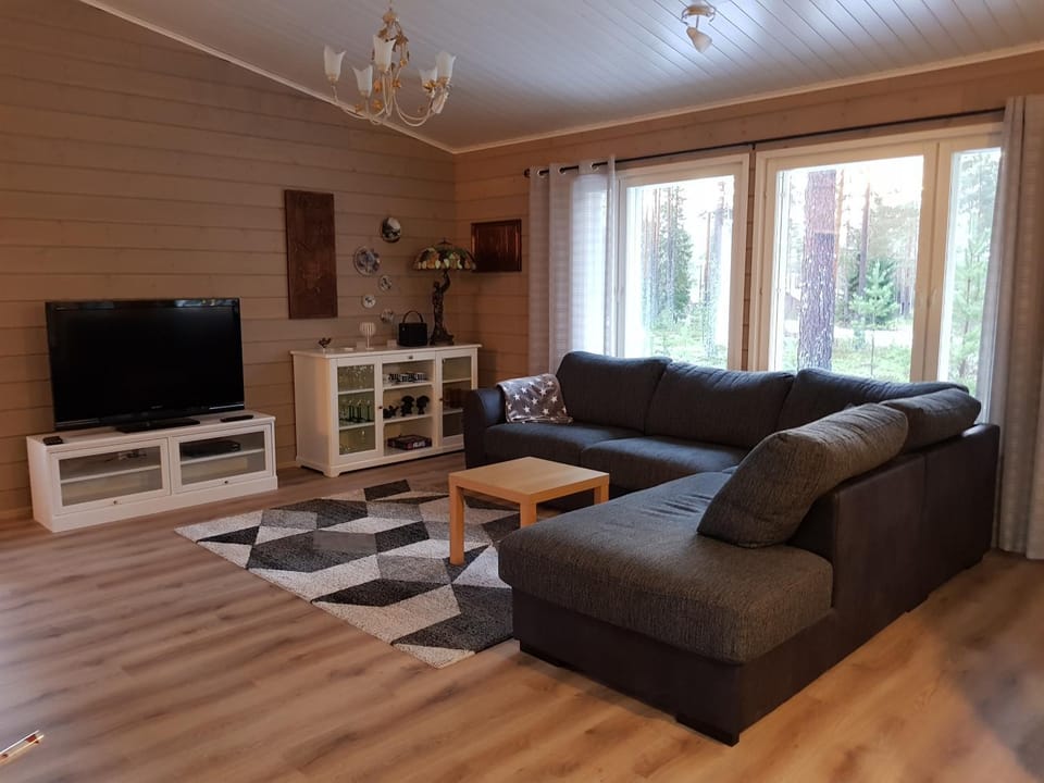 Lomahuvila Metso Villa in Finland
