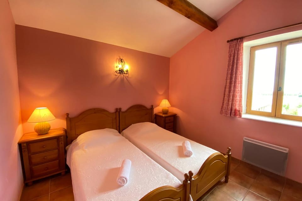 04B9 Beautiful T3 in the heart of lavender - pool Apartment in Valensole