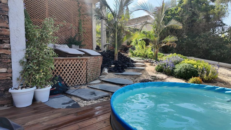 צלילי המעיין- צימר בוטיק במדבר Bed and Breakfast in South District