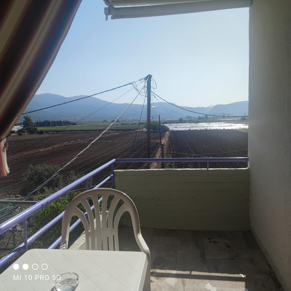 'Αγριοι Λιμένες Apartment in Argolis, Greece
