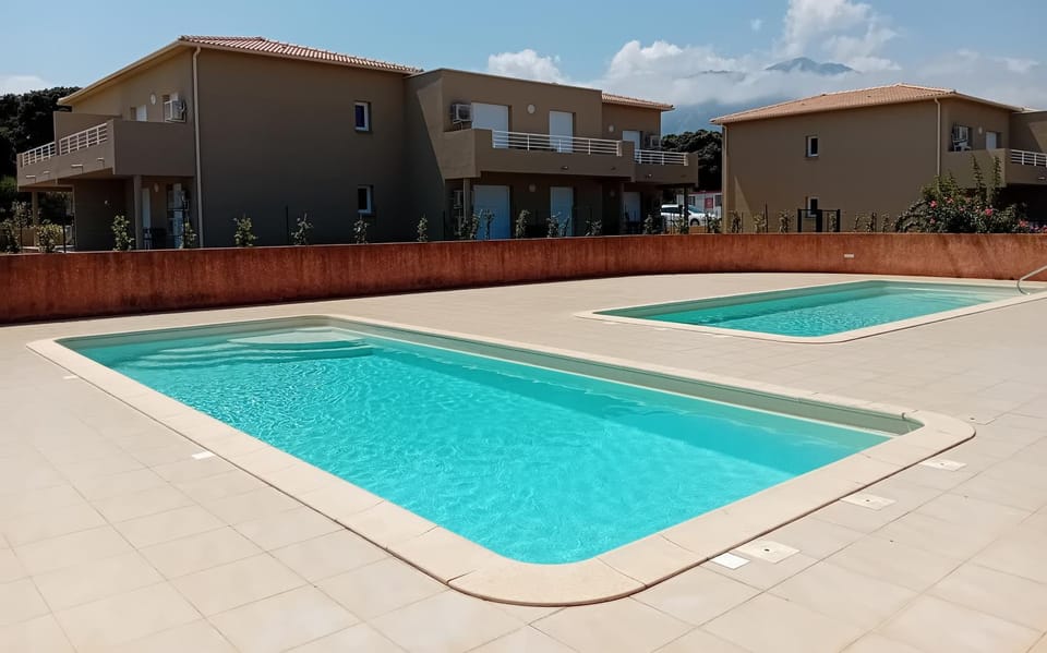 Property building, Pool view, Swimming pool