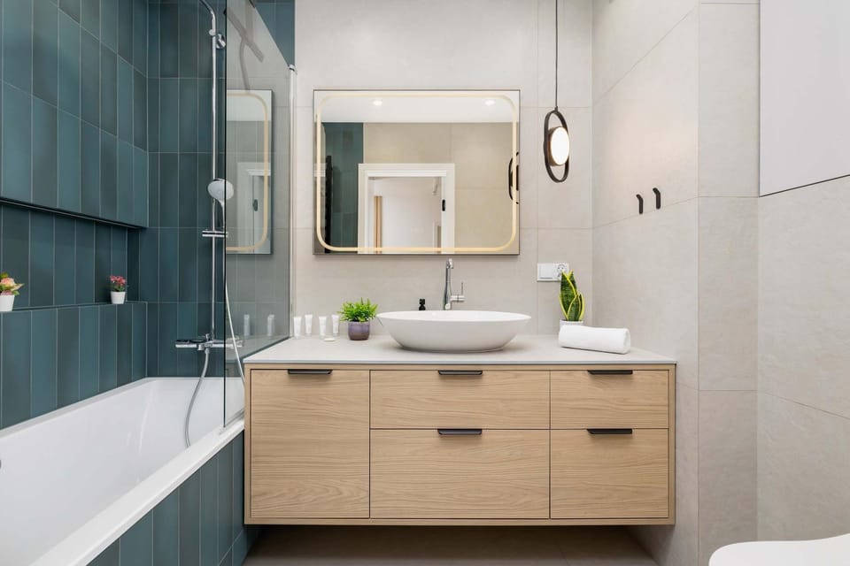 Bathroom, Bath