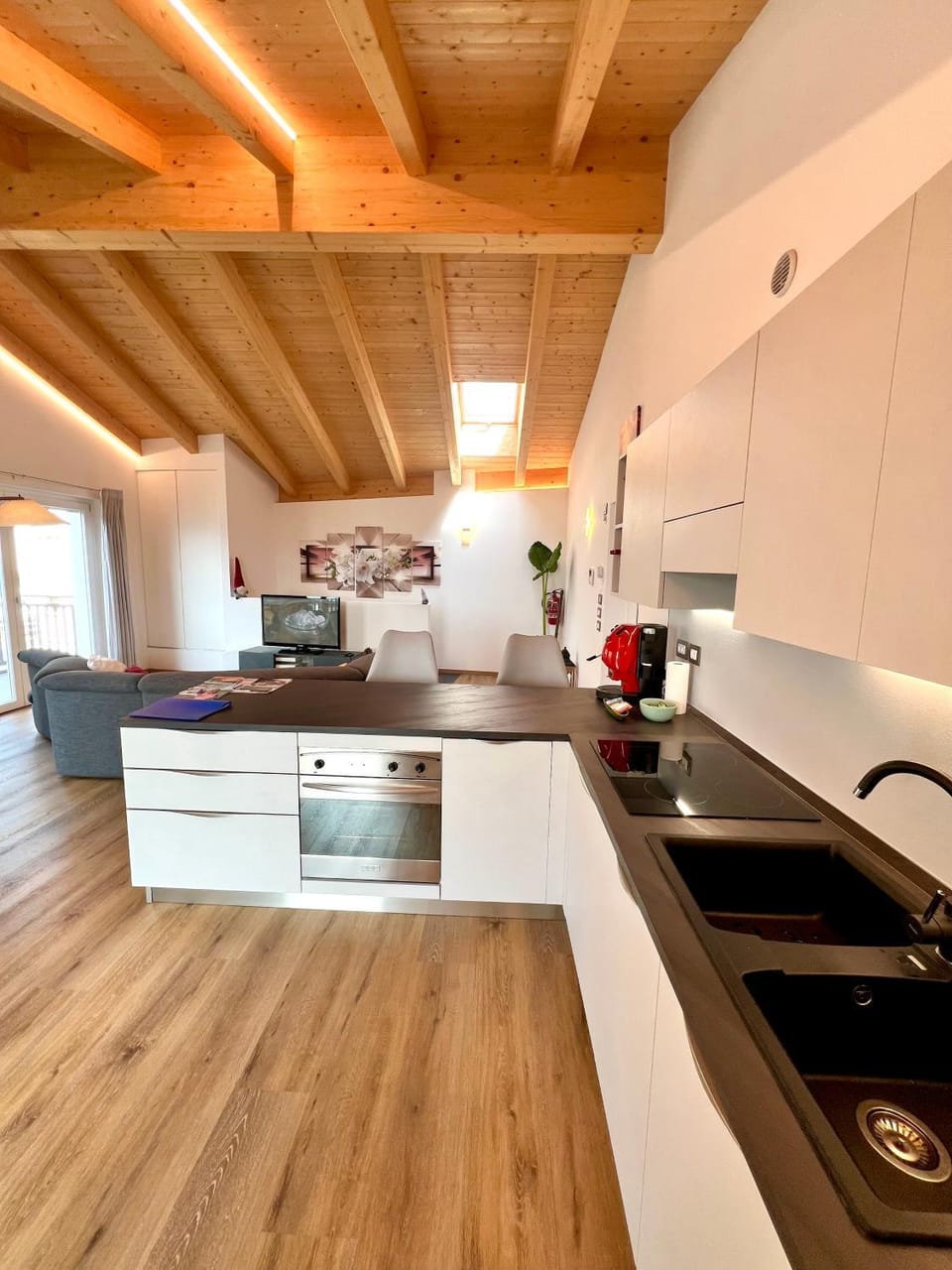 Kitchen or kitchenette, stove