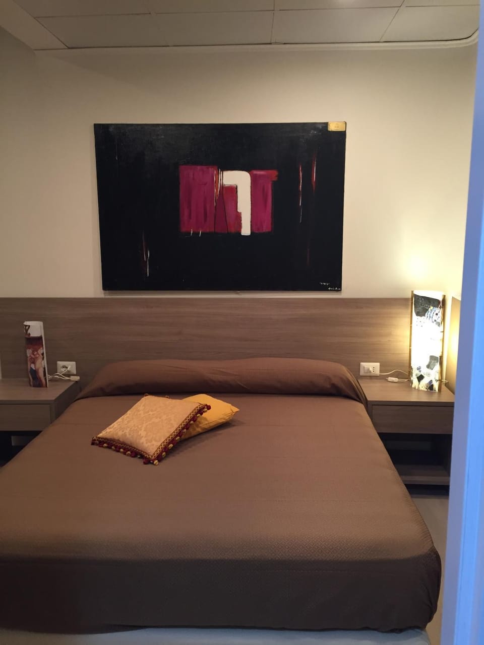 Bed, Photo of the whole room