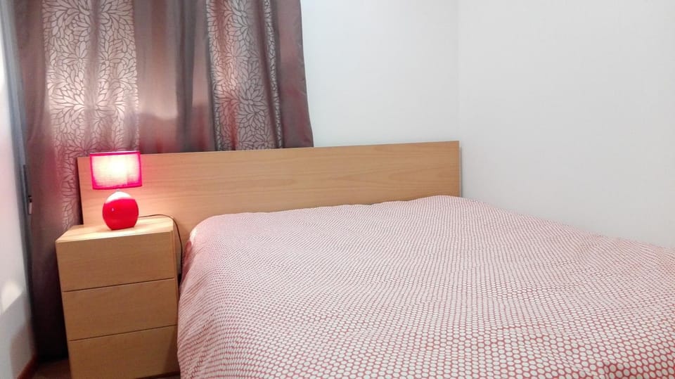 cot