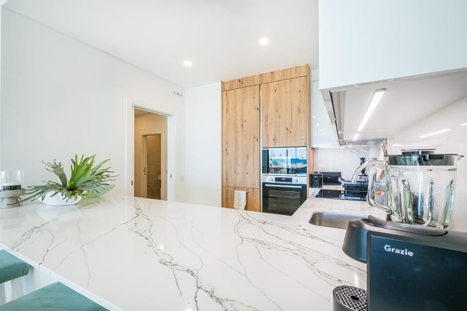 Kitchen or kitchenette, oven