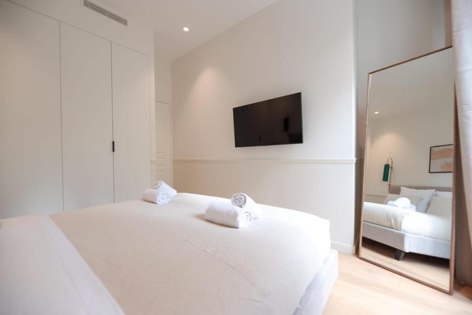 Appartement luxe 2 chambres Grands Boulevards 4-6P Apartment in Paris