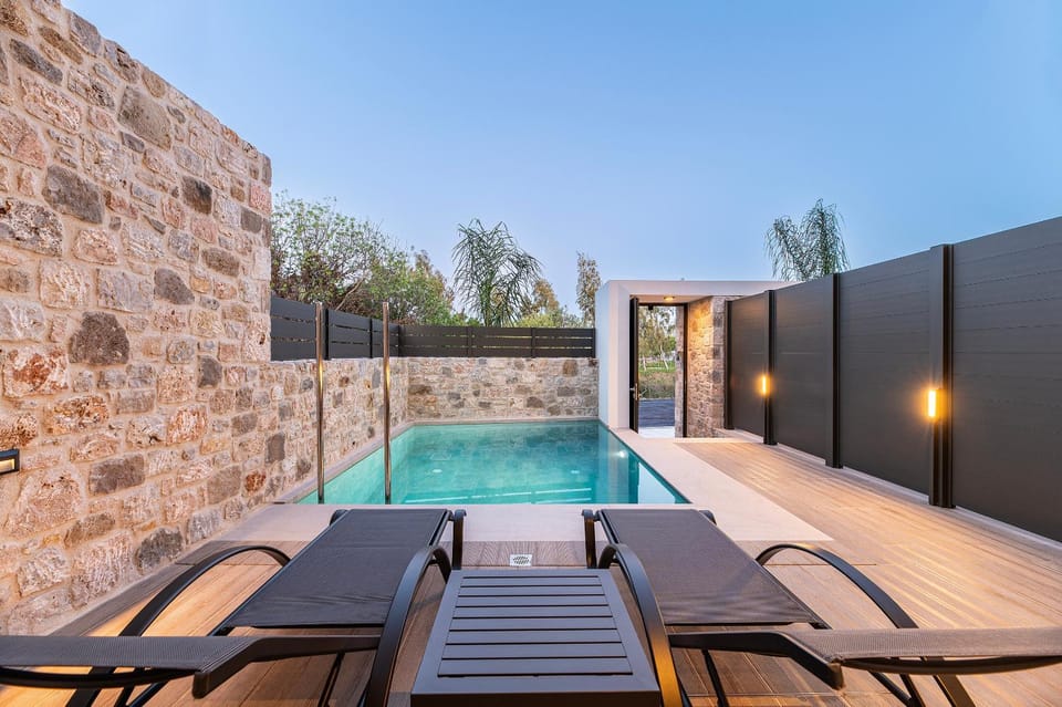 Day, Pool view, Swimming pool, Swimming pool, sunbed