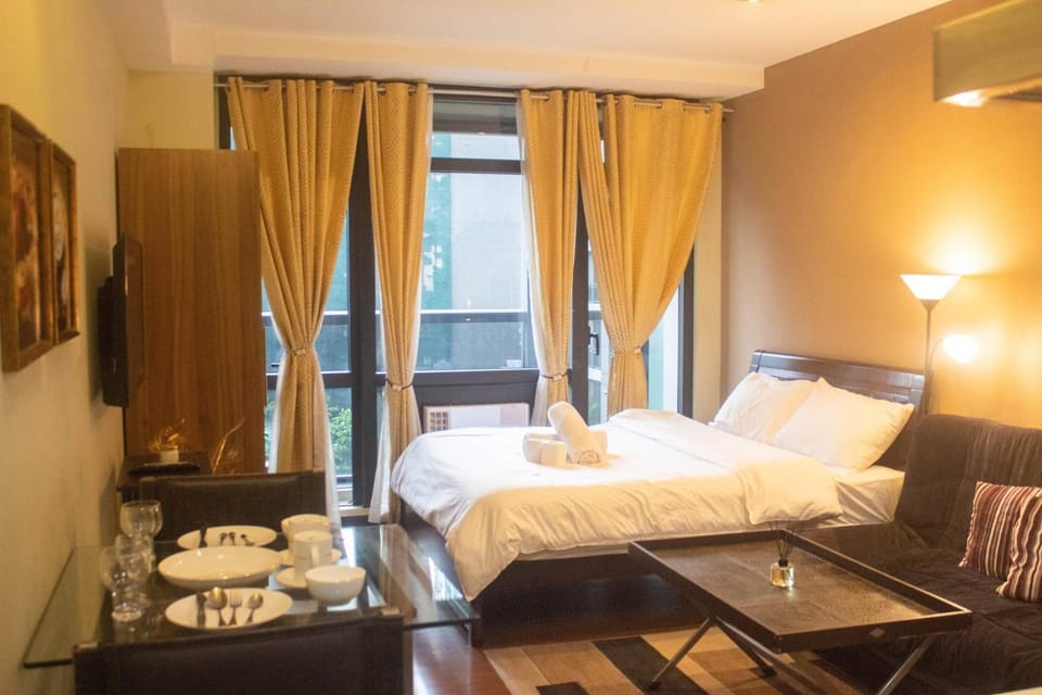 The Gramercy Residences Capsule hotel in Makati