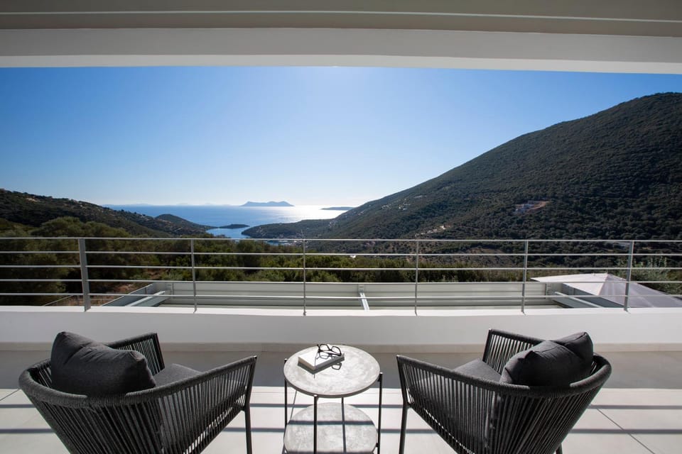 View (from property/room), Balcony/Terrace, Sea view