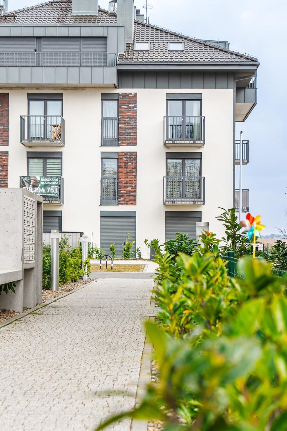 Property building, Day
