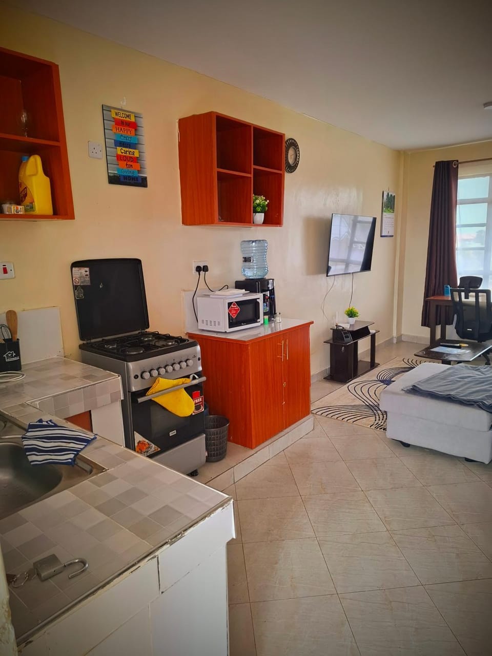 Kitchen or kitchenette