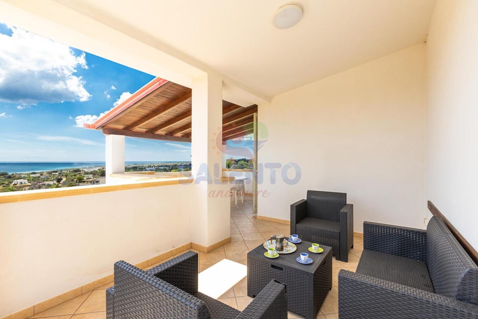 Patio, Day, Natural landscape, View (from property/room), Balcony/Terrace, Living room, Seating area, Dining area, Sea view