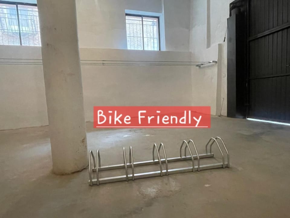 Cycling, Parking