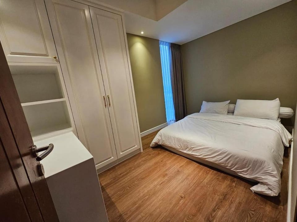 Bed, Bedroom, wardrobe
