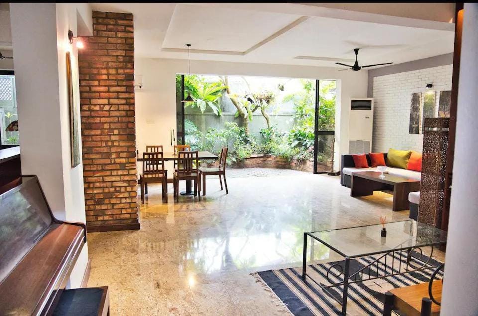 Transit Ward Place House in Colombo
