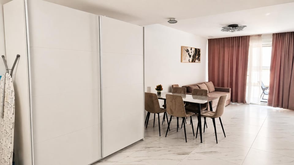Living room, Seating area, Dining area, wardrobe, air conditioner