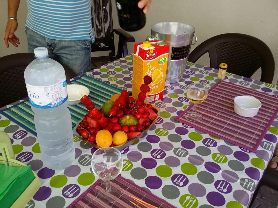 Food and drinks