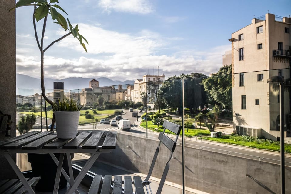 Property building, Neighbourhood, View (from property/room), Balcony/Terrace
