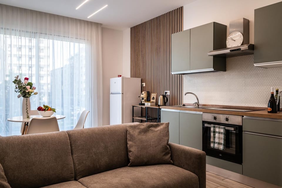 Balcony/Terrace, Living room, oven, stove, kitchen