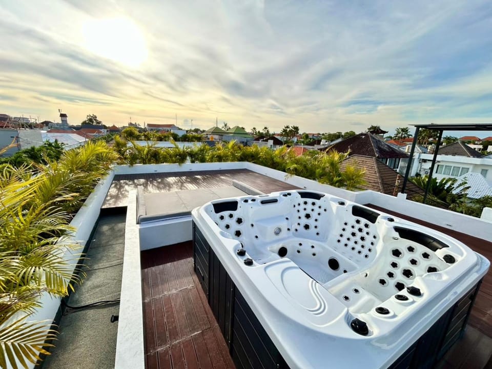 Hot Tub