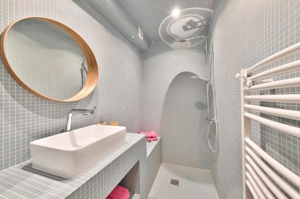 Shower, Bathroom
