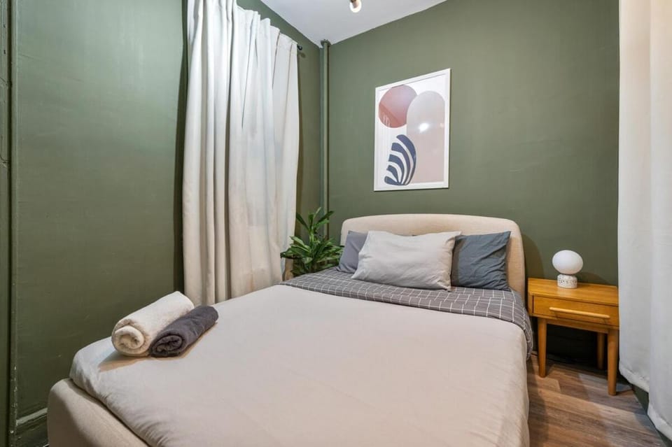 Cozy 2BR in NYC! Lenox Hill!, June to Aug 90 days stay required Apartment in Upper East Side