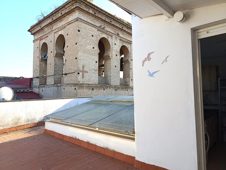 Balcony/Terrace, Landmark view
