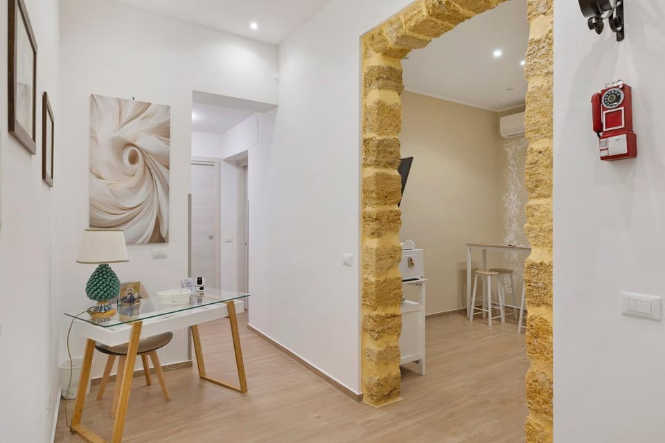House stazione Bed and Breakfast in Palermo