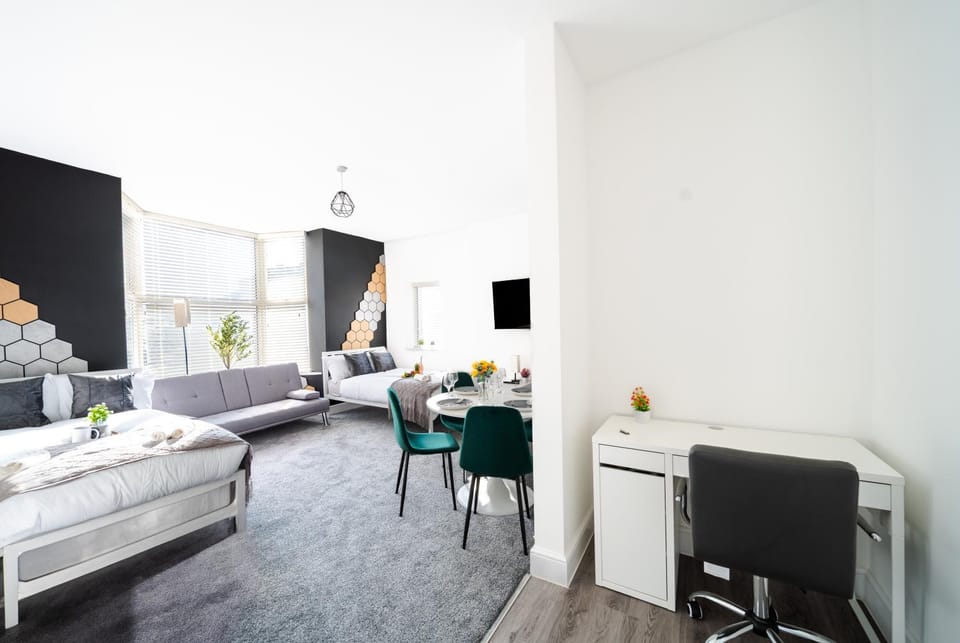 Open Mind Property - 1 Bedroom, 2 Beds & 4 Guests Apartment in Bognor Regis