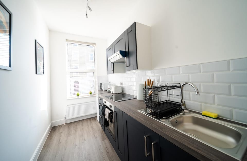 Open Mind Property - 1 Bedroom, 2 Beds & 4 Guests Apartment in Bognor Regis